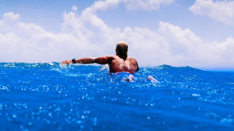How to Improve Your Surf Paddling With These Workouts